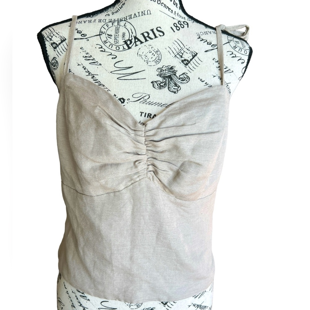 ELA Linen blend light beige rushed back Cami blouse Sz Large